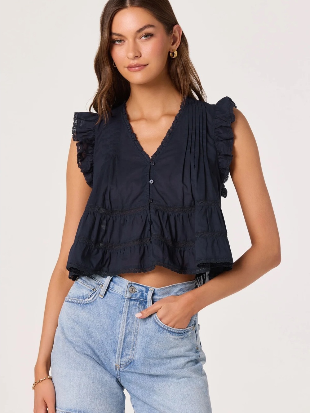 ASTR Julie flutter sleeve top